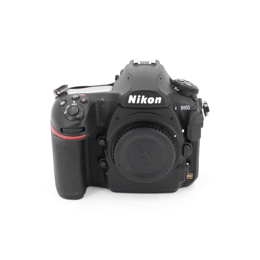 Nikon D850