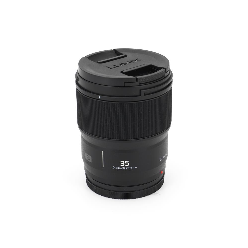 Panasonic Lumix S 35mm f/1.8