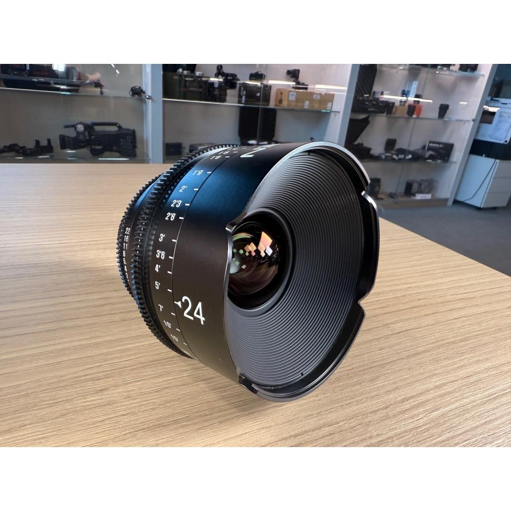 Samyang XEEN 24mm T1.5 (Canon EF)
