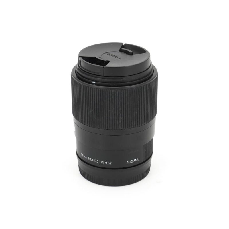 Sigma 30mm f/1.4 DC DN C (Sony E)