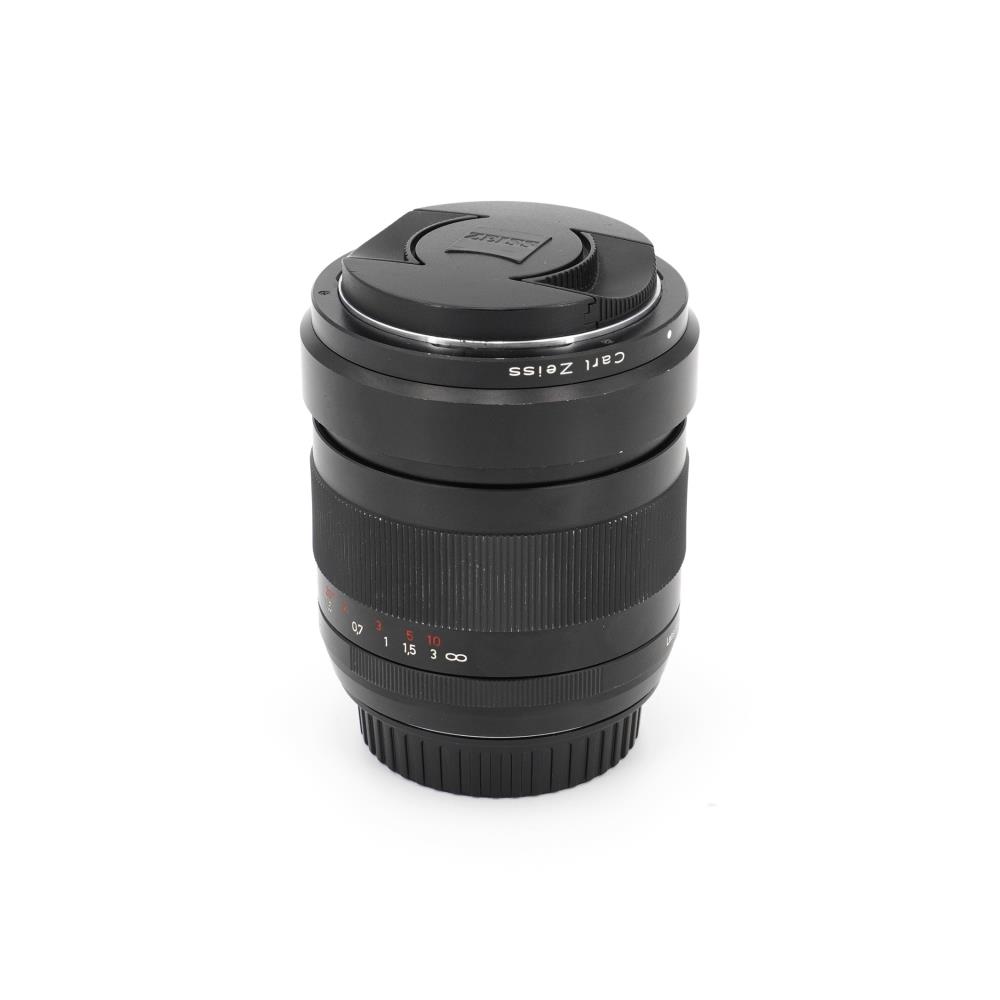 Zeiss ZE Distagon T* 35mm f/2 (Canon EF)