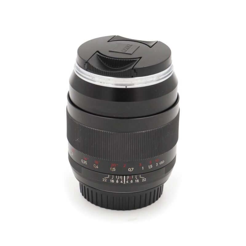 Zeiss ZE Distagon T* 35mm f/2 (Canon EF)