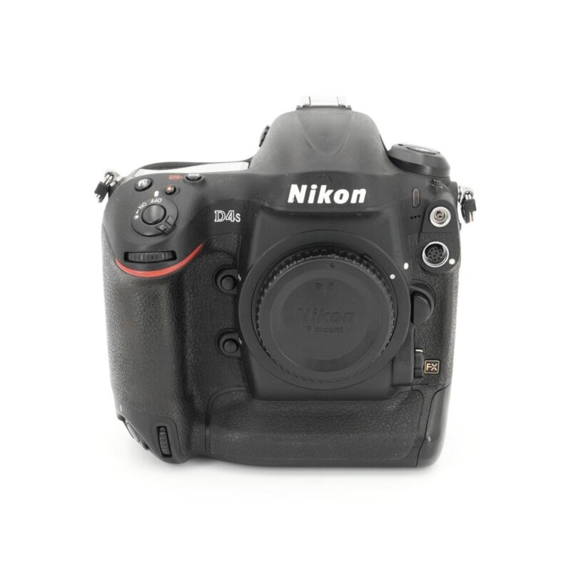 Nikon D4s