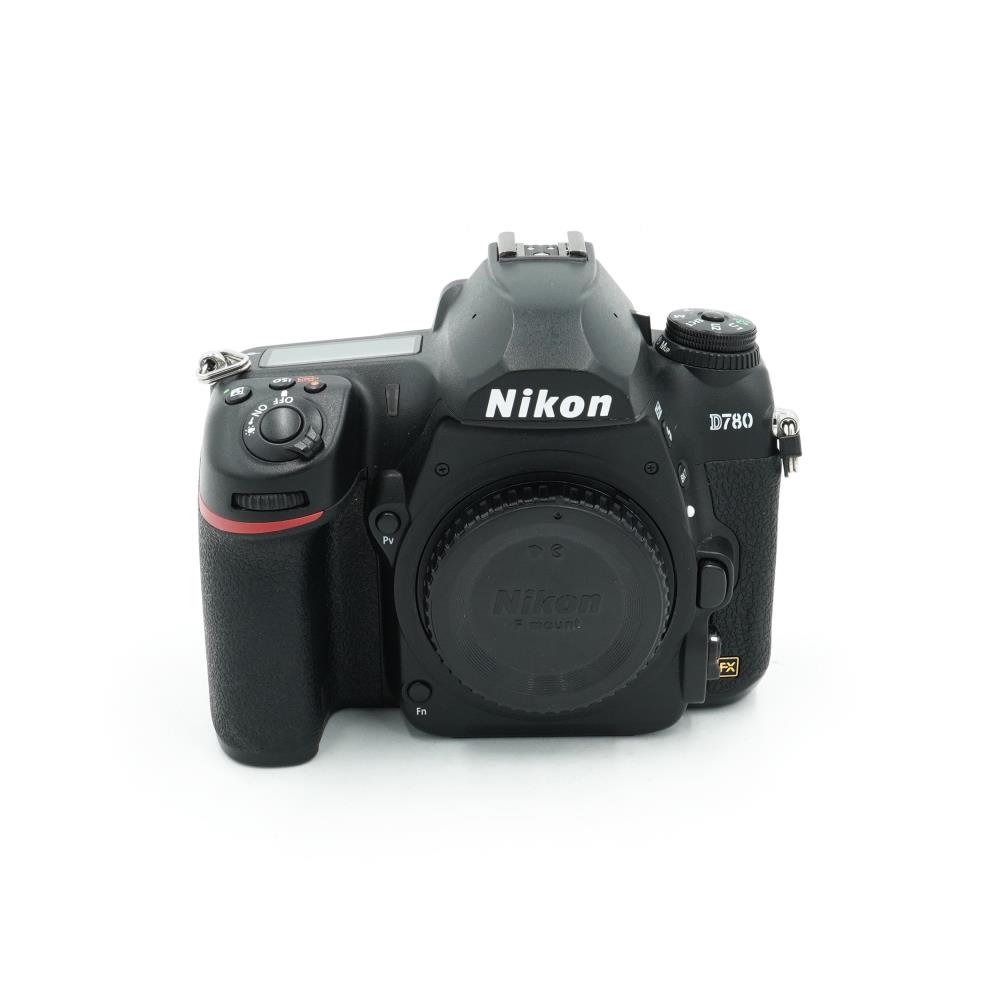 Nikon D780