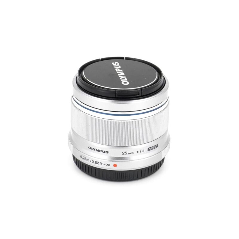 Olympus M.Zuiko Digital 25mm f/1.8 - Silver