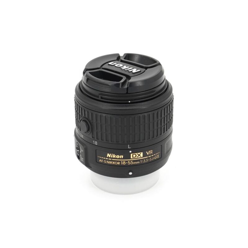 Nikon AF-S DX 18-55mm f/3.5-5.6 G VR II