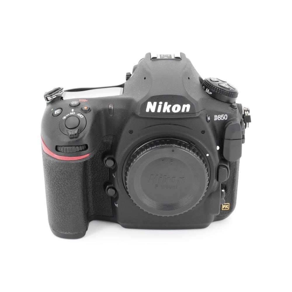 Nikon D850