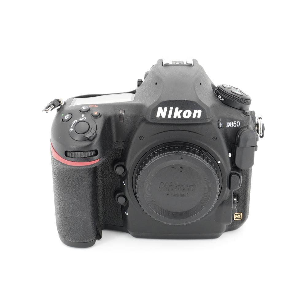 Nikon D850