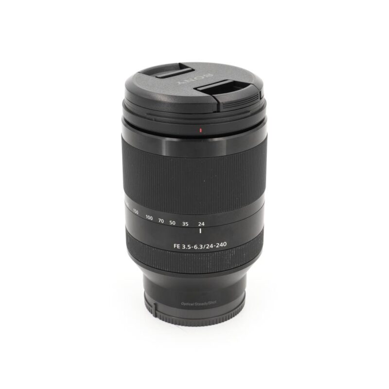 Sony FE 24-240mm f/3.5-6.3 OSS