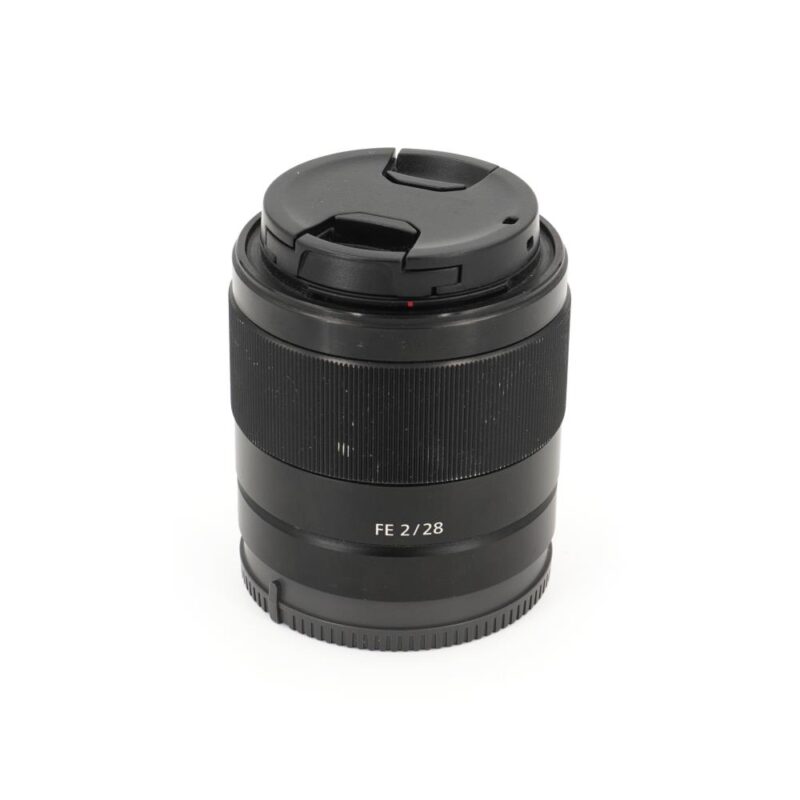 Sony FE 28mm f/2