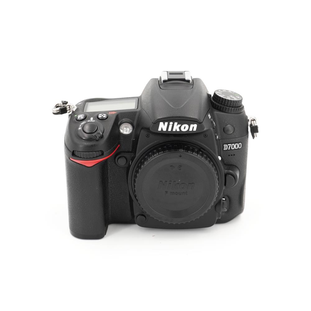 Nikon D7000