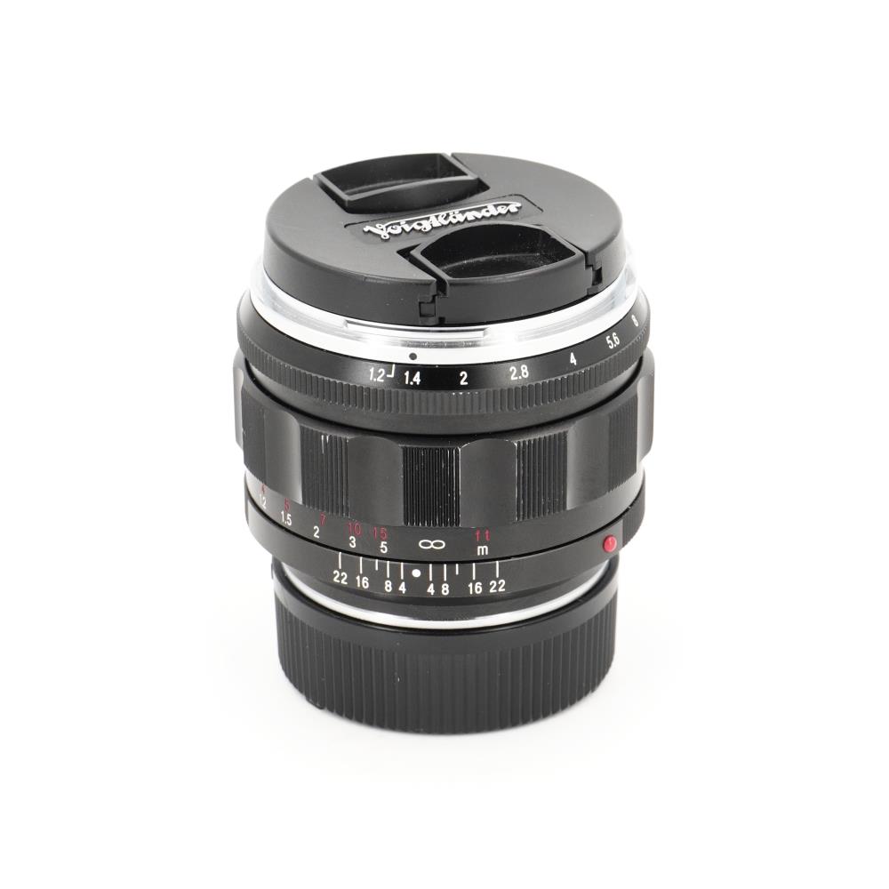 Voigtländer Nokton 50mm f/1.2 Aspherical VM (Leica M)