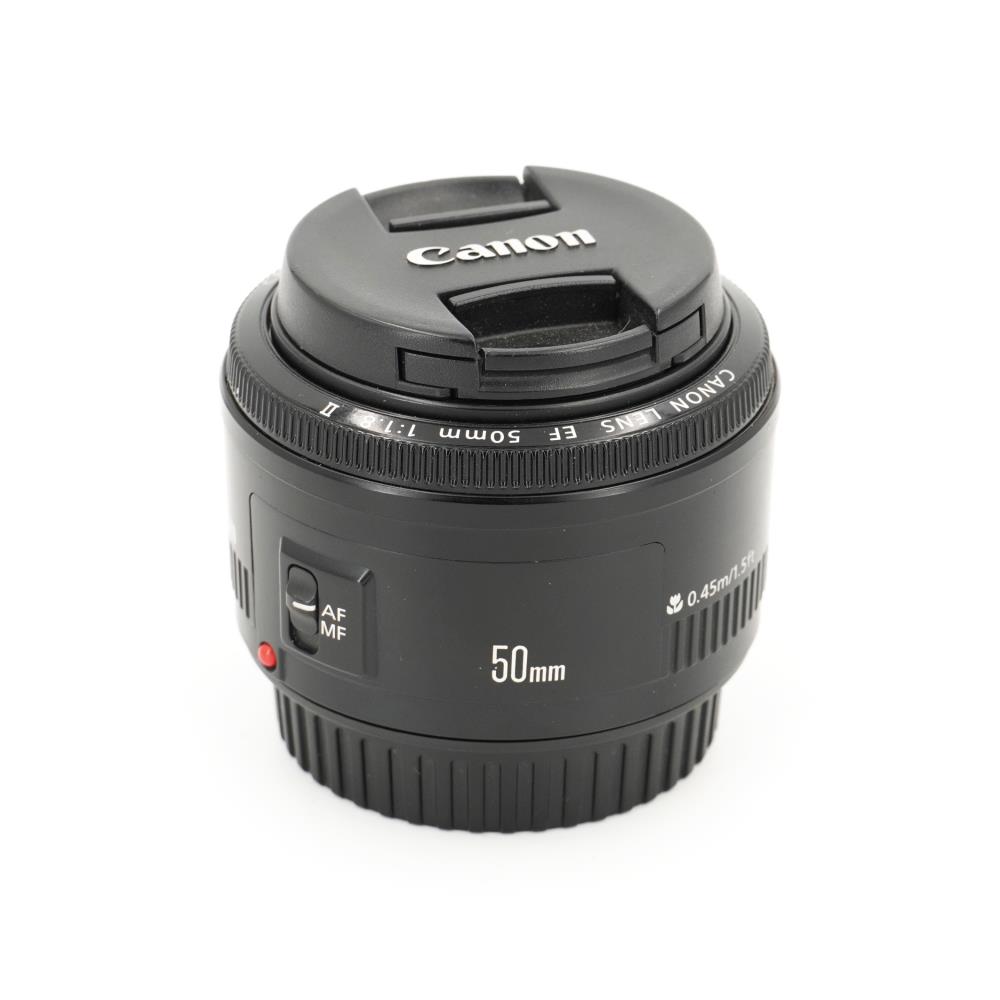 Canon EF 50mm f/1.8 II