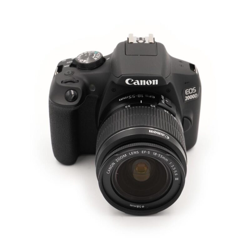 Canon EOS 2000D + EF-S 18-55mm f/3.5-5.6 III