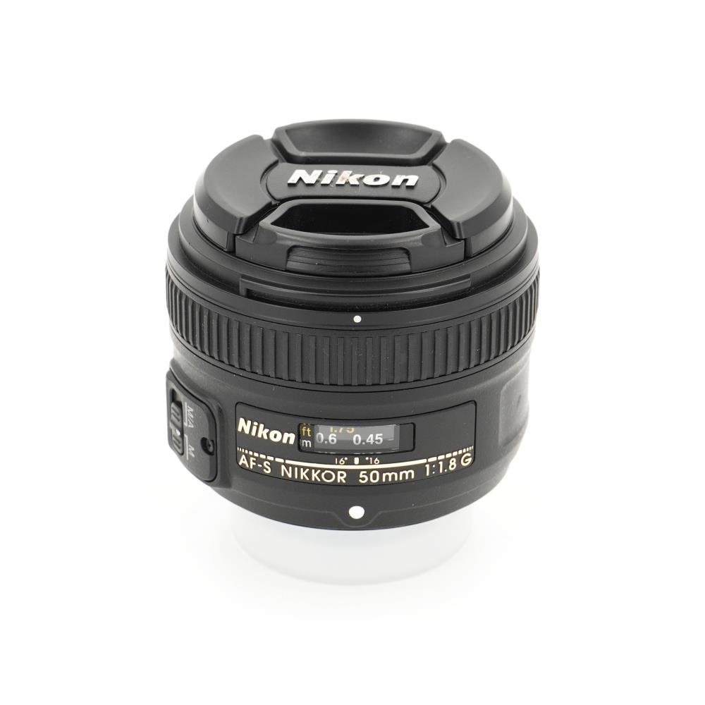 Nikon AF-S 50mm f/1.8 G