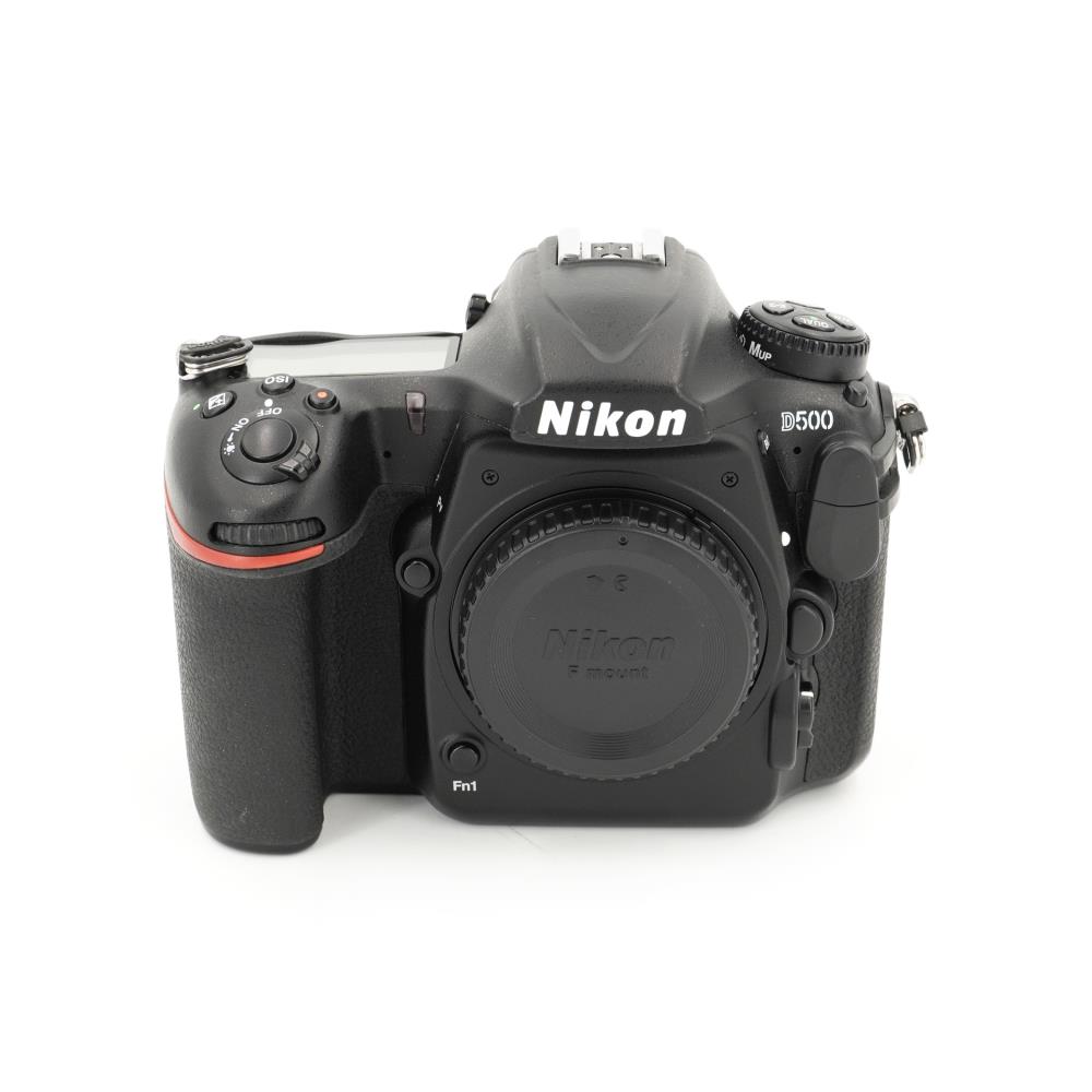Nikon D500