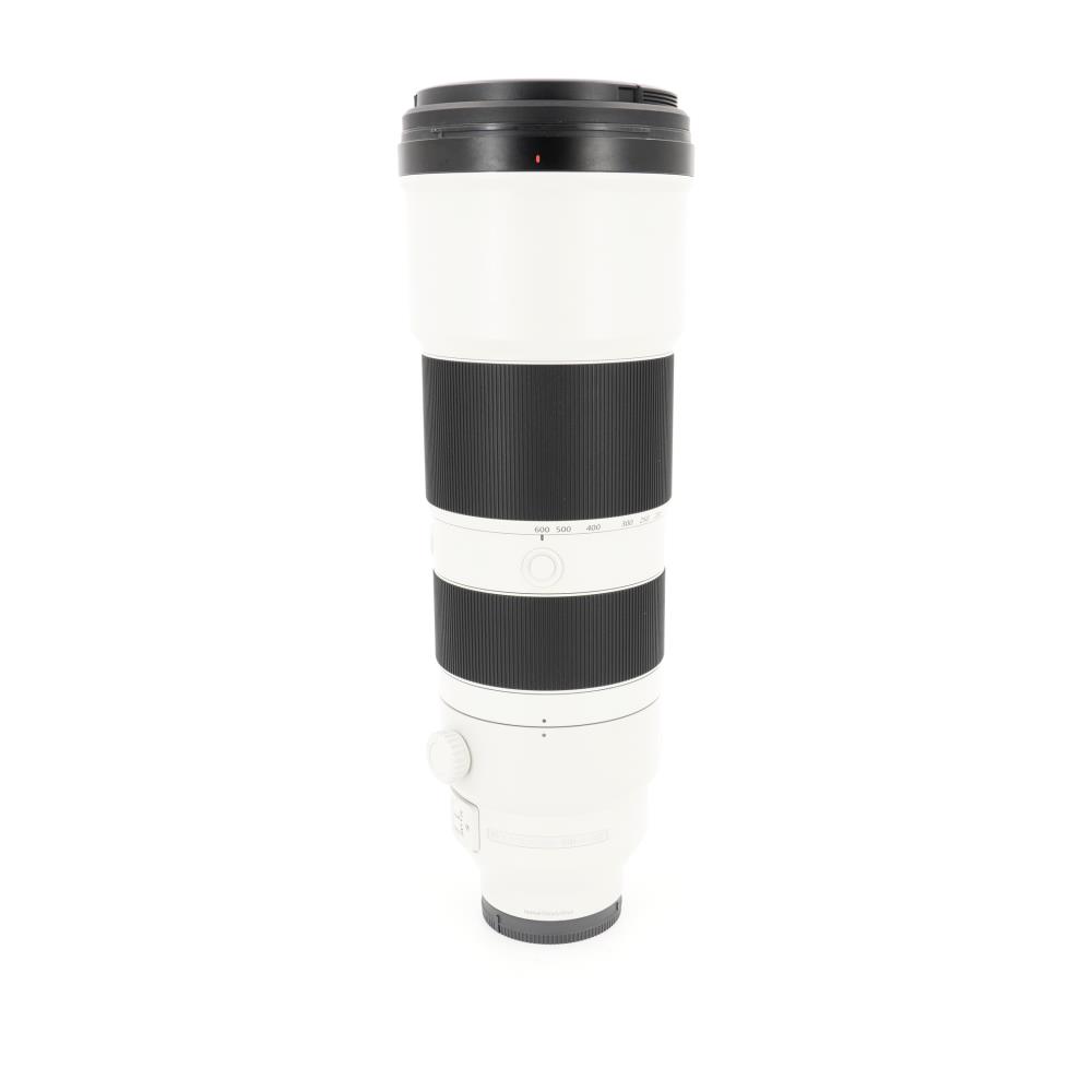 Sony FE 200-600mm f/5.6-6.3 G OSS