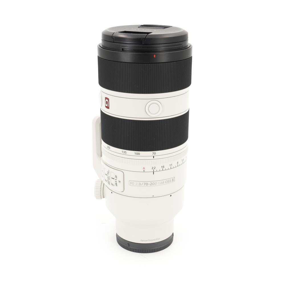 Sony FE 70-200mm f/2.8 GM OSS II