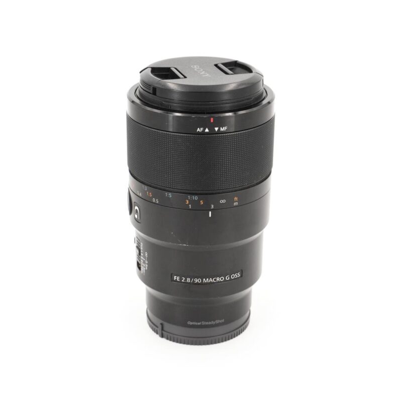 Sony FE 90mm f/2.8 Macro G OSS