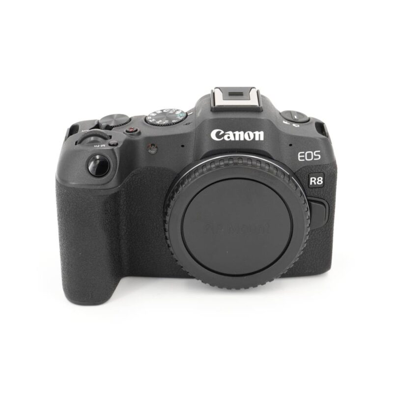 Canon EOS R8