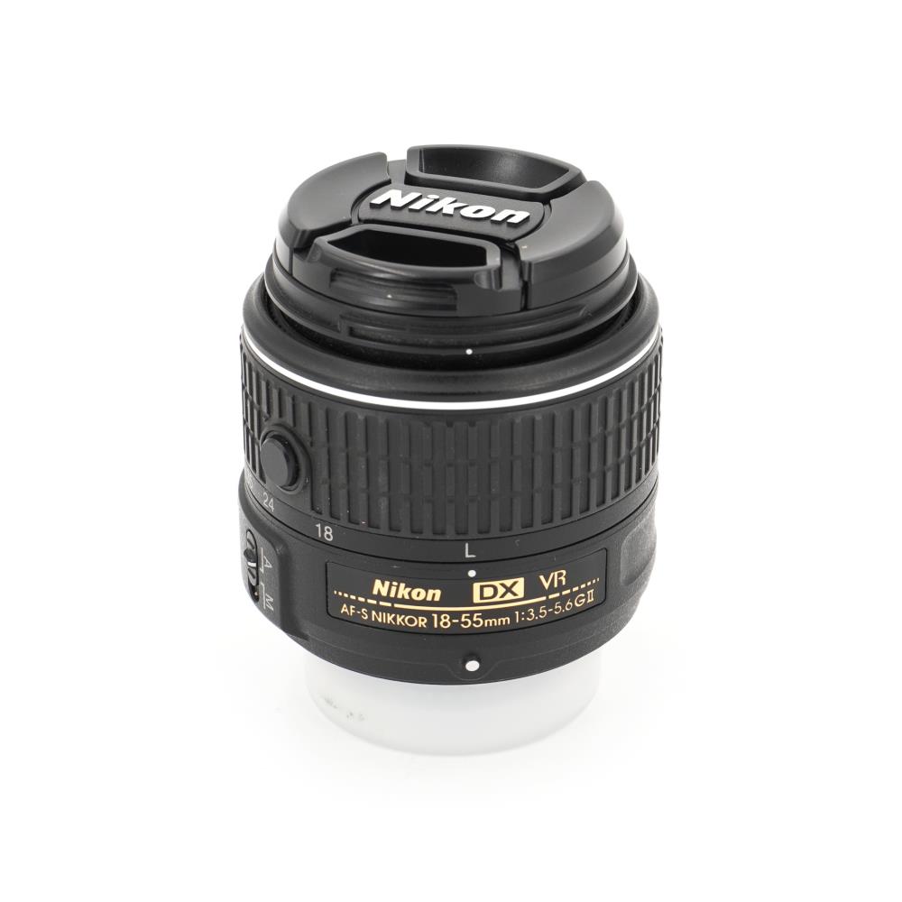 Nikon AF-S DX 18-55mm f/3.5-5.6 G VR II