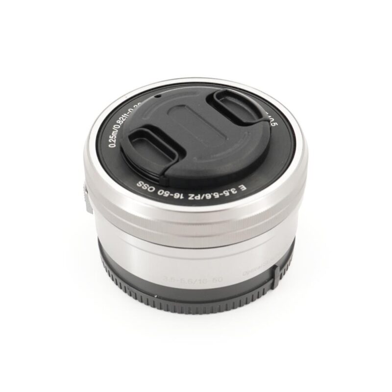 Sony E PZ 16-50mm f/3.5-5.6 OSS - Silver