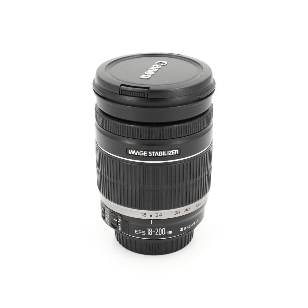 Canon EF-S 18-200mm f/3.5-5.6 IS