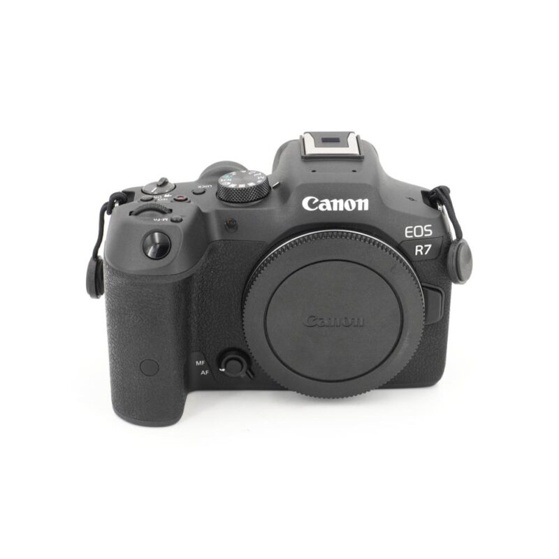 Canon EOS R7