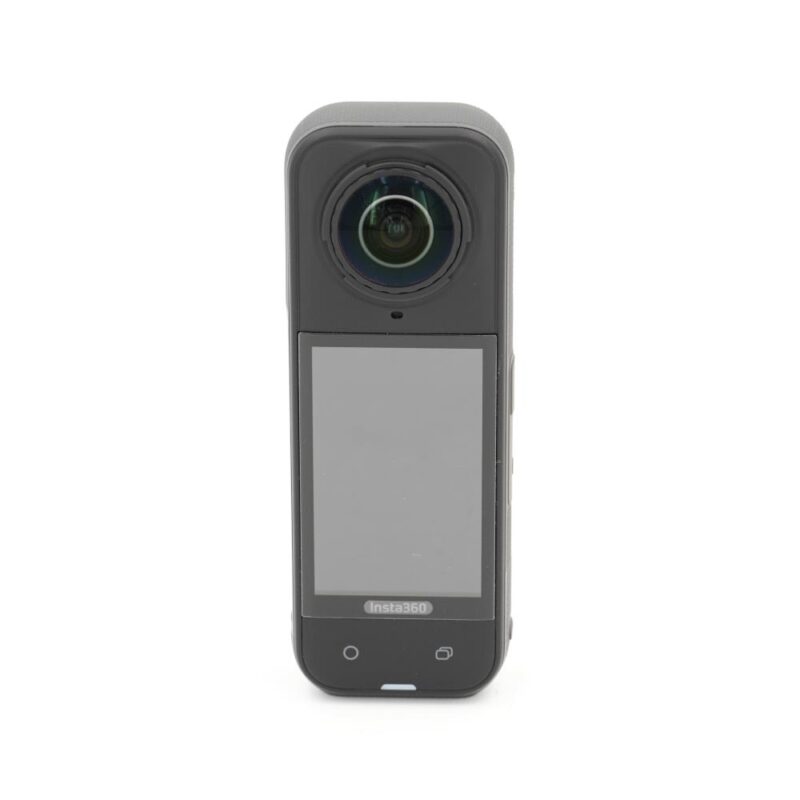 Insta360 X5