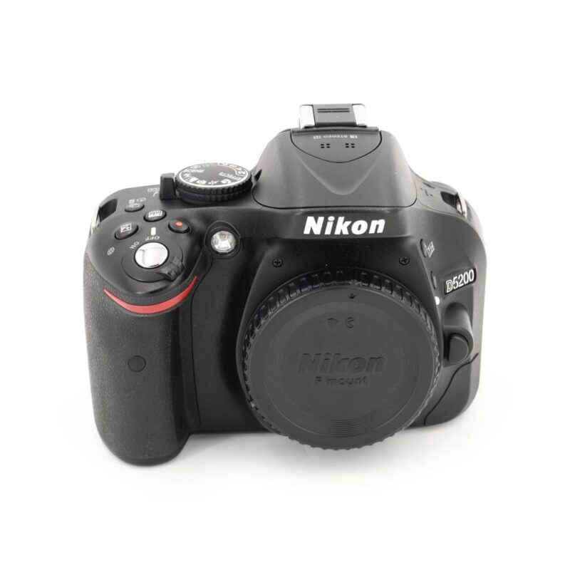 Nikon D5200