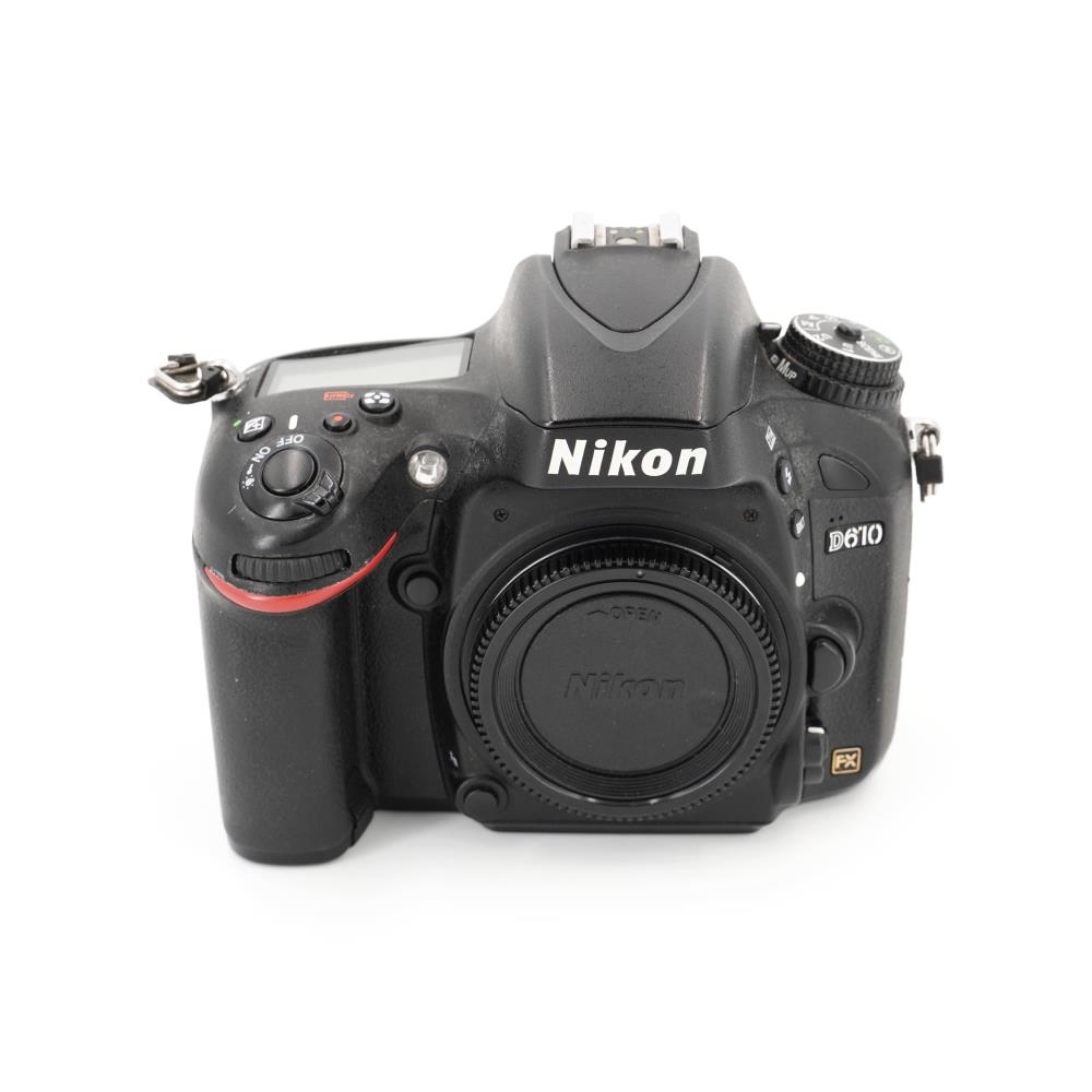 Nikon D610