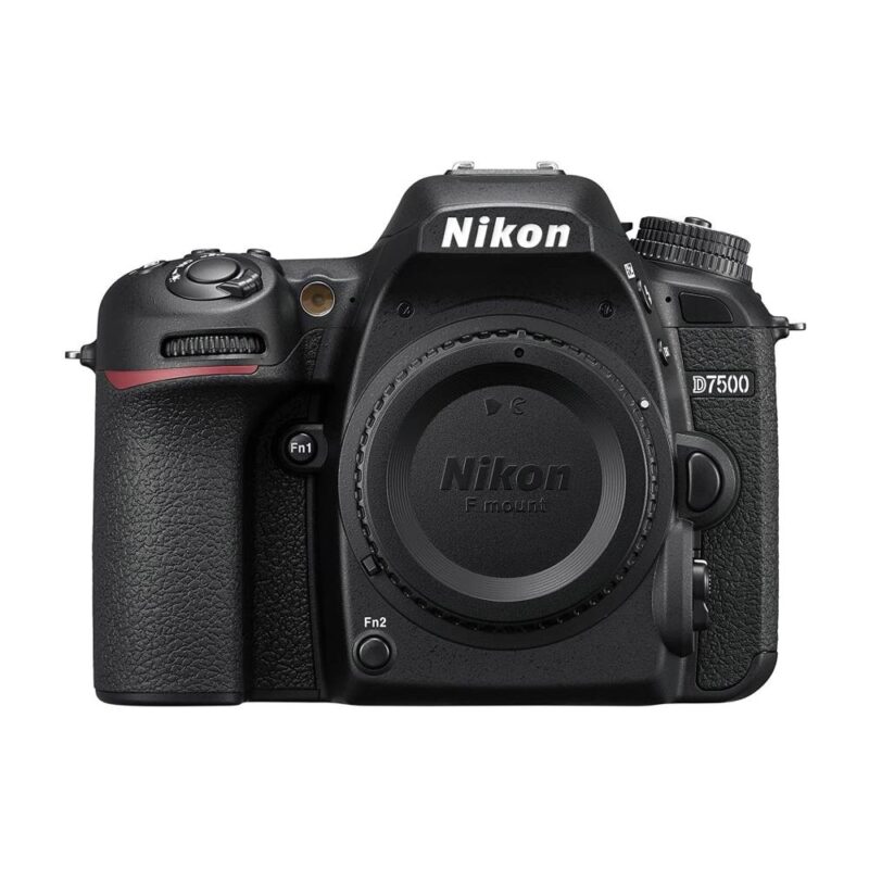Nikon D7500 + SD 32GB