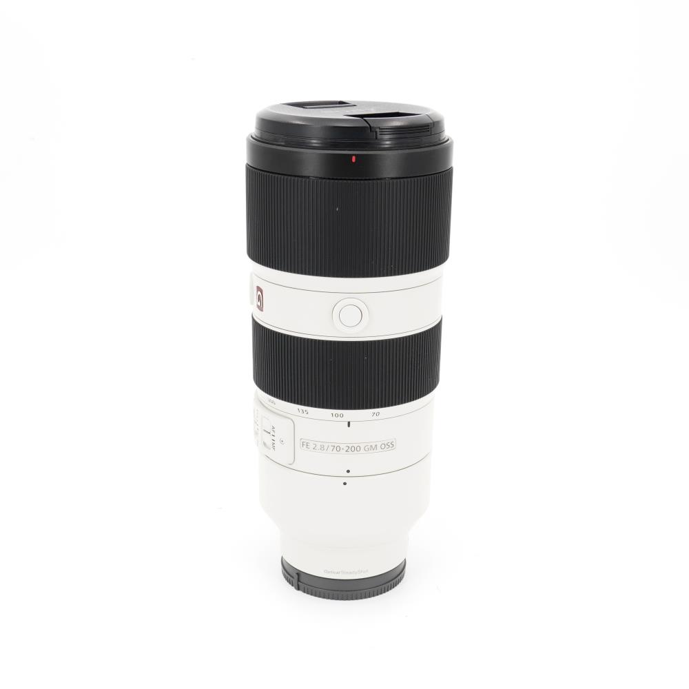 Sony FE 70-200mm f/2.8 GM OSS
