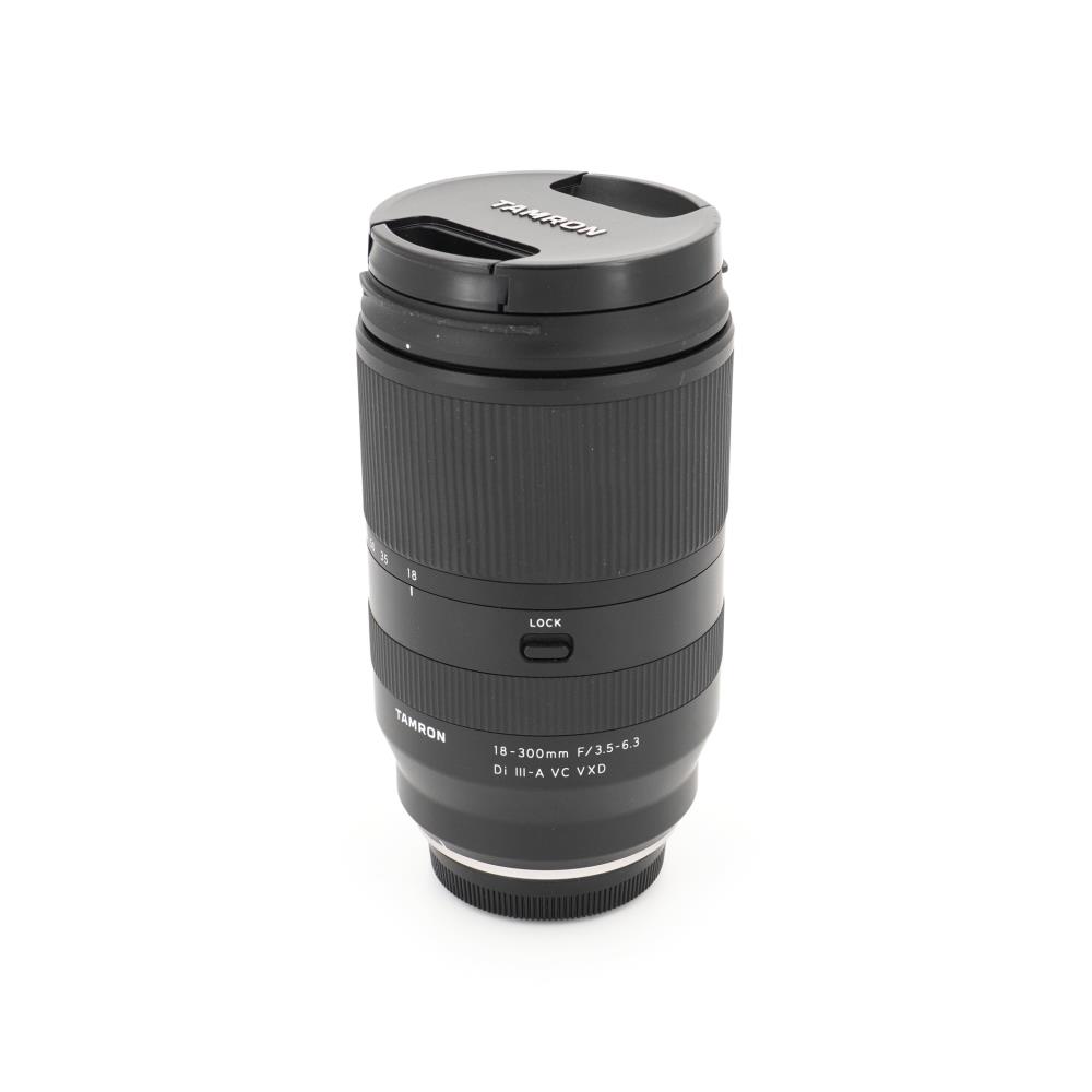 Tamron 18-300mm f/3.5-6.3 Di III-A VC VXD (Fujifilm X)
