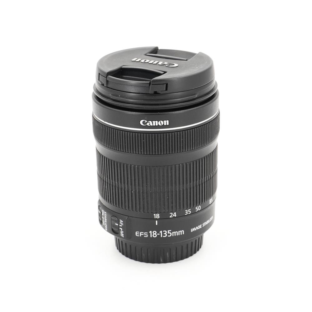 Canon EF-S 18-135mm f/3.5-5.6 IS STM