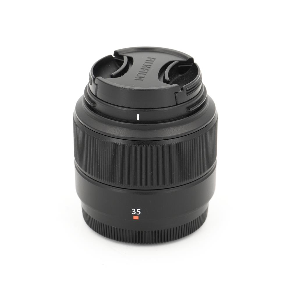 Fujifilm XC 35mm f/2