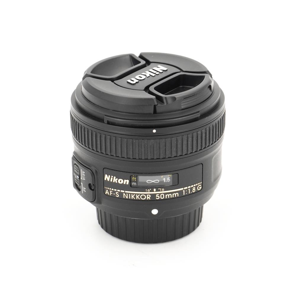 Nikon AF-S 50mm f/1.8 G