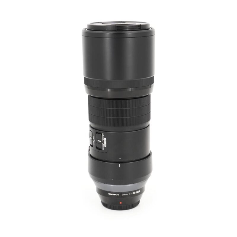 Olympus M.Zuiko Digital 300mm f/4 IS Pro