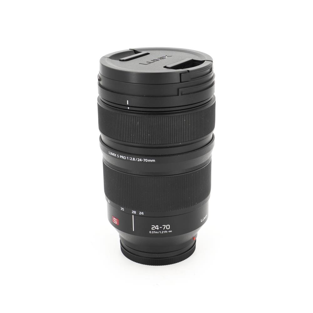 Panasonic Lumix S Pro 24-70mm f/2.8