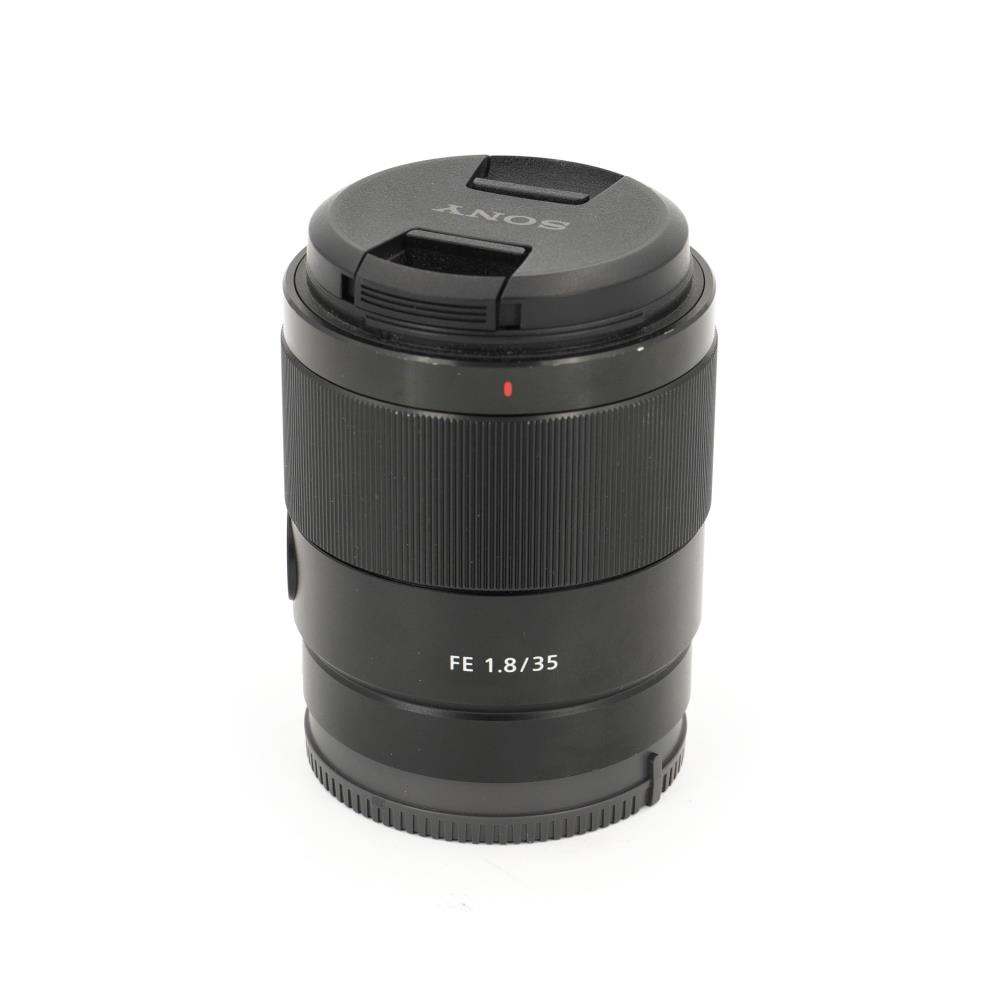 Sony FE 35mm f/1.8