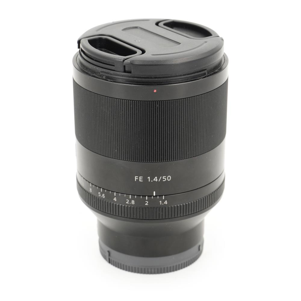 Sony FE 50mm f/1.4 ZA Planar T*